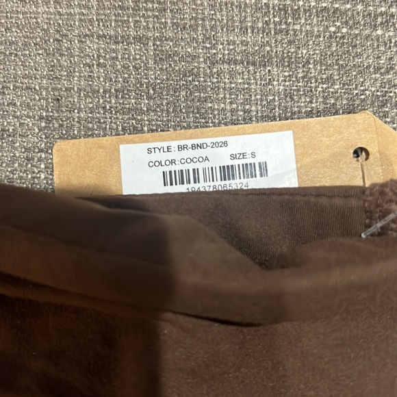 Skims Bandeau Bra - Picture 10 of 13